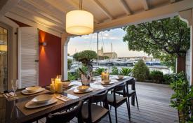 10 odalılar villa 400 m² Grimaud'da, Fransa. Price on request