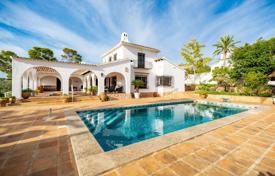 5 odalılar yazlık ev 266 m² Moraira'da, İspanya. 1,699,000 €
