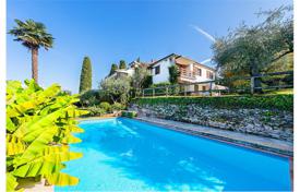 Villa – Sirmione, Lombardiya, İtalya. 7,390,000 €