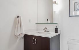 5 odalılar daire Old Toronto'da, Kanada. C$789,000