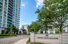 2 odalılar daire North York'da, Kanada. C$989,000