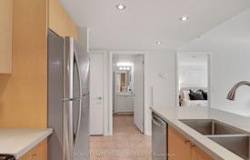 5 odalılar daire Fort York Boulevard'da, Kanada. C$1,060,000