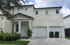 Şehir içinde müstakil ev – Homestead, Florida, Amerika Birleşik Devletleri. $657,000