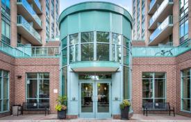 5 odalılar daire North York'da, Kanada. C$777,000