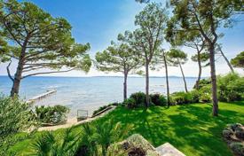 22 odalılar villa Sainte-Maxime'de, Fransa. Price on request