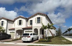 Şehir içinde müstakil ev – Homestead, Florida, Amerika Birleşik Devletleri. $528,000