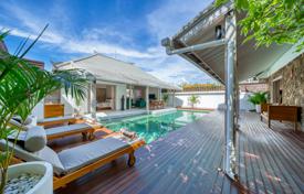 3 odalılar villa 350 m² Kuta'da, Endonezya. $245,000