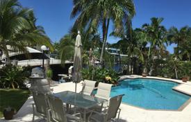 Villa – North Miami, Florida, Amerika Birleşik Devletleri. $1,280,000
