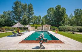 6 odalılar yazlık ev Saint-Rémy-de-Provence'de, Fransa. 2,850,000 €