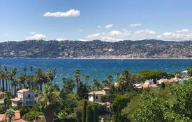 6 odalılar villa Cap d'Antibes'da, Fransa. 20,000 € haftalık