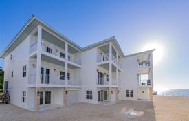 3 odalılar şehir içinde müstakil ev Islamorada'da, Amerika Birleşik Devletleri. $1,800,000