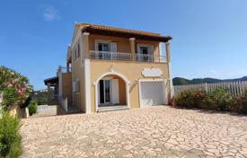 5 odalılar villa Korfu'da, Yunanistan. 640,000 €