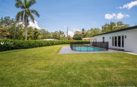 Villa – Miami, Florida, Amerika Birleşik Devletleri. 1,337,000 €