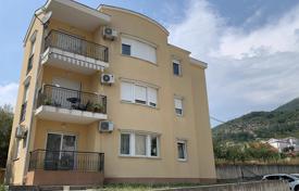 4 odalılar daire 101 m² Tivat (city)'da, Karadağ. 218,000 €
