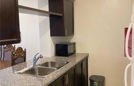 5 odalılar daire Scarborough'da, Kanada. C$764,000