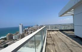 5 odalılar çatı dairesi 192 m² Netanya'da, İsrail. $3,902,000