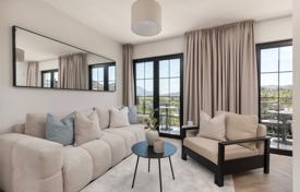 4 odalılar villa 211 m² Tivat city'da, Karadağ. 945,000 €