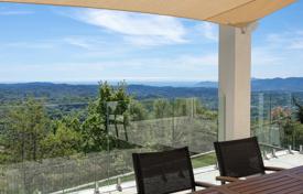 6 odalılar villa Grasse'ta, Fransa. 1,395,000 €