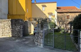3 odalılar yazlık ev 90 m² Omišalj'da, Hırvatistan. 260,000 €