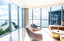 2 odalılar daire 174 m² Miami'de, Amerika Birleşik Devletleri. 804,000 €