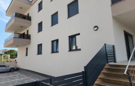 3 odalılar daire 105 m² Banjole (Croatia)'da, Hırvatistan. 545,000 €
