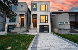 Şehir içinde müstakil ev – North York, Toronto, Ontario,  Kanada. C$2,464,000