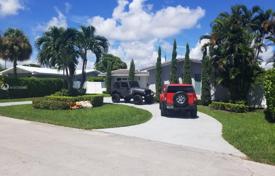 Villa – North Miami, Florida, Amerika Birleşik Devletleri. $890,000