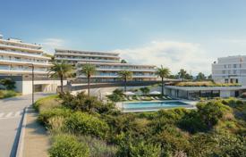 7 odalılar daire 247 m² Estepona'da, İspanya. 958,000 €