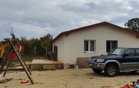 2 odalılar şehir içinde müstakil ev 69 m² Svetvinčenat'da, Hırvatistan. 380,000 €