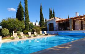 3 odalılar yazlık ev 200 m² Aphrodite Hills'da, Kıbrıs. 1,650,000 €