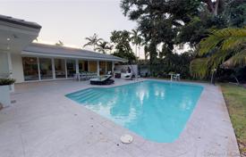 Villa – Miami, Florida, Amerika Birleşik Devletleri. $1,500,000