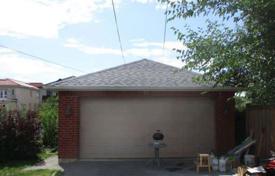 5 odalılar şehir içinde müstakil ev North York'da, Kanada. C$2,102,000