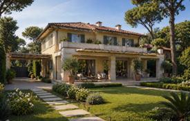 15 odalılar villa Forte dei Marmi'de, İtalya. 15,000,000 €