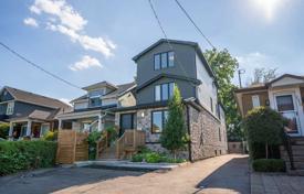 Şehir içinde müstakil ev – George Street, Toronto, Ontario,  Kanada. C$1,967,000