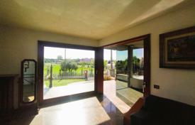 14 odalılar villa 319 m² Camaiore'de, İtalya. 695,000 €