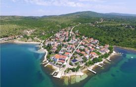 Arsa Zadar County'da, Hırvatistan. 179,000 €