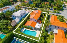 Villa – Miami sahili, Florida, Amerika Birleşik Devletleri. $2,400,000