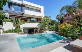 4 odalılar villa 403 m² Estepona'da, İspanya. 2,750,000 €