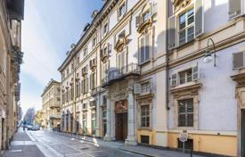 16 odalılar daire Turin'da, İtalya. 4,900,000 €