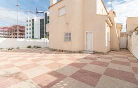 Yazlık ev – Dehesa de Campoamor, Orihuela Costa, Valencia,  İspanya. 291,000 €