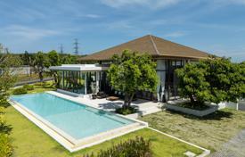 New residential complex with villas Mueang Phuket'da, Tayland. Min.$678,000