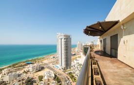 Çatı dairesi – Netanya, Center District, İsrail. $2,530,000
