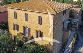 4 odalılar villa 447 m² Pienza'da, İtalya. 1,400,000 €