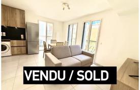 2 odalılar daire Antibes'te, Fransa. 445,000 €