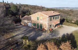 22 odalılar köşk 460 m² San Quirico D'orcia'da, İtalya. 2,200,000 €