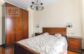 2 odalılar daire 75 m² Moscow'da, Rusya. $470 haftalık