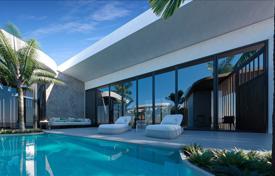Villa – Bang Tao Beach, Phuket, Tayland. From 411,000 €