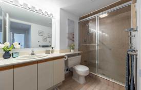 2 odalılar daire Scarborough'da, Kanada. C$728,000