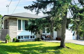 6 odalılar şehir içinde müstakil ev Scarborough'da, Kanada. C$1,876,000