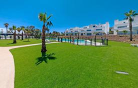3 odalılar daire 130 m² Estepona'da, İspanya. 525,000 €